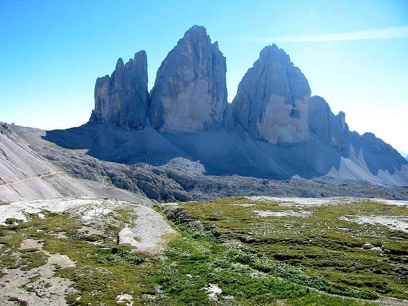 800px Drei Zinnen Tre Cime Di Lavaredo 1