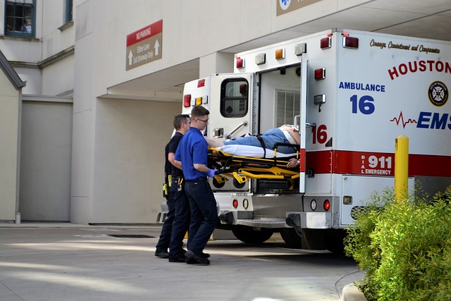 first responders 3323385 640