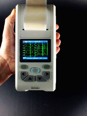 foto ecg90a contec ippocrateshop