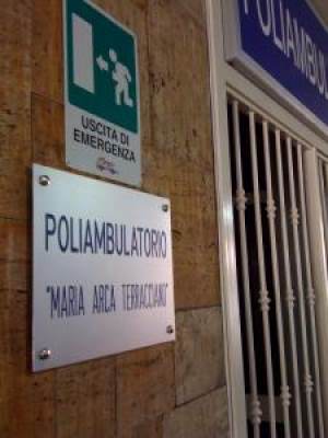 poliambulatorio maria arca