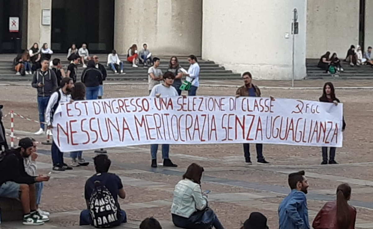 test 2019 prof san protesta